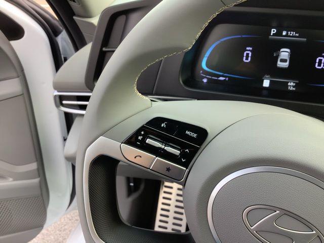 new 2025 Hyundai Elantra car, priced at $25,225