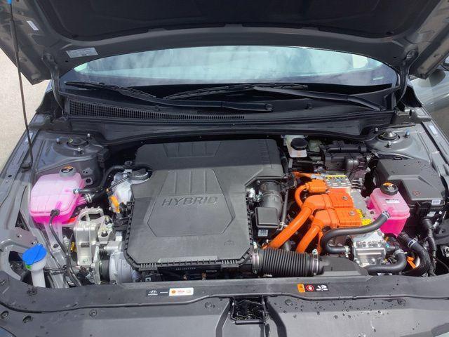 new 2025 Hyundai ELANTRA HEV car, priced at $27,200
