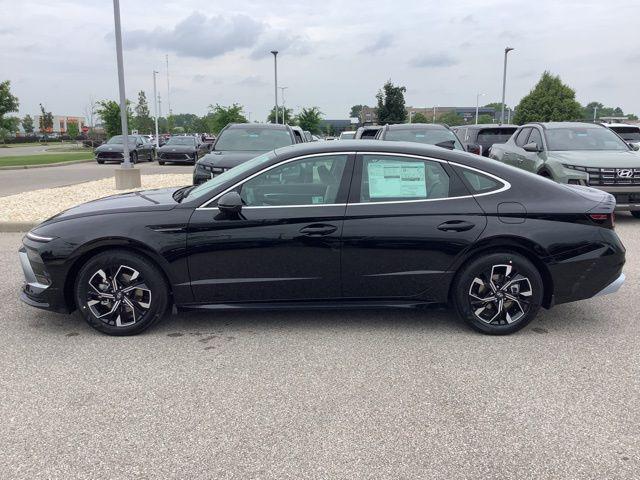 new 2025 Hyundai Sonata car, priced at $31,290