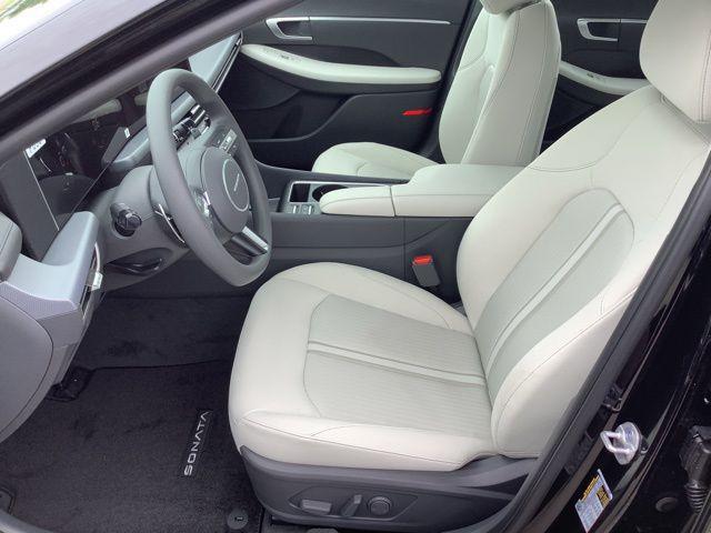 new 2025 Hyundai Sonata car, priced at $31,290