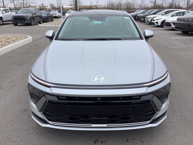 new 2025 Hyundai Sonata Hybrid car, priced at $39,355