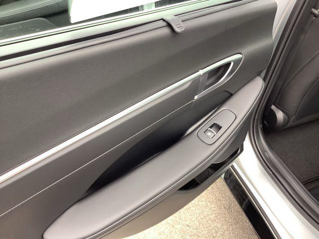 new 2025 Hyundai Sonata Hybrid car, priced at $39,355