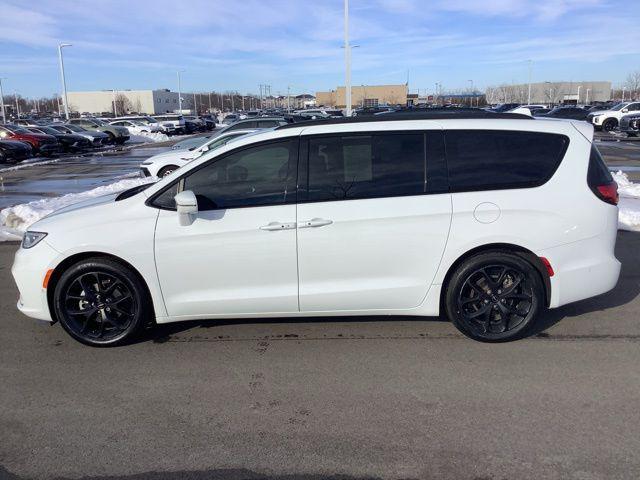 used 2022 Chrysler Pacifica car, priced at $34,988