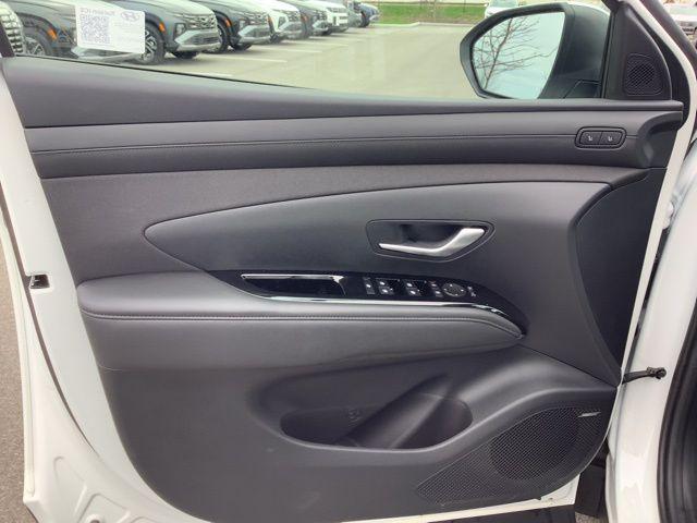 new 2025 Hyundai Tucson car, priced at $41,205