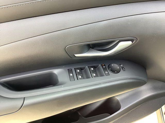 new 2026 Hyundai Tucson car, priced at $33,220