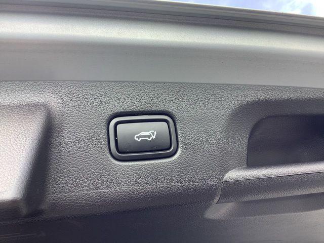 used 2023 Hyundai Palisade car, priced at $33,990