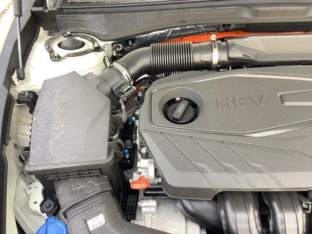 new 2025 Hyundai Sonata Hybrid car, priced at $39,630