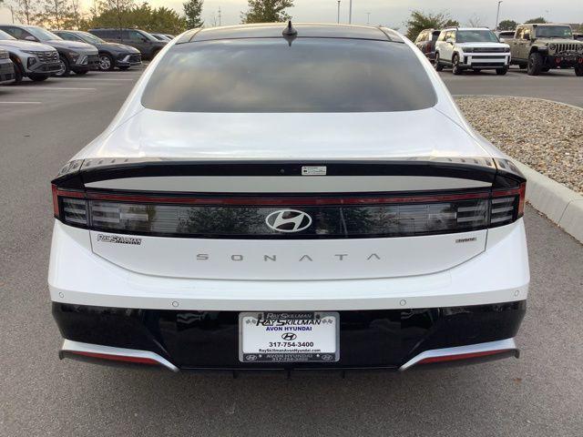 new 2025 Hyundai Sonata Hybrid car, priced at $39,630