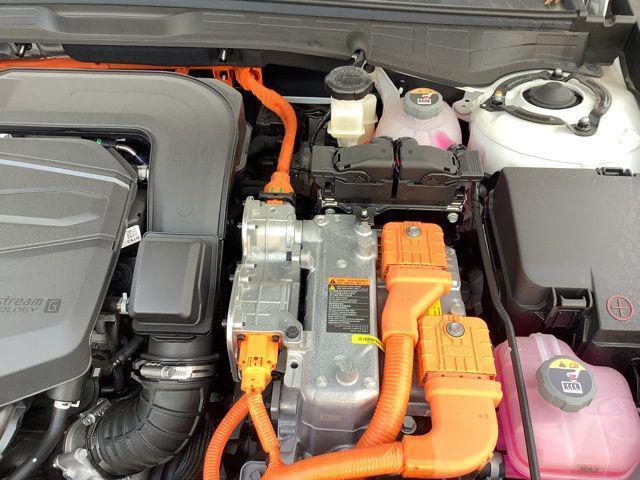 new 2025 Hyundai Sonata Hybrid car, priced at $39,630