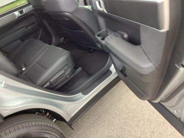 new 2025 Hyundai Santa Fe car, priced at $39,165