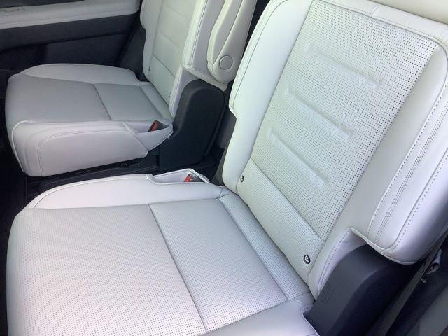 new 2025 Hyundai Santa Fe car, priced at $50,825