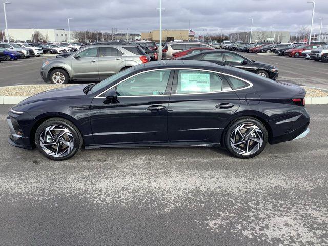 new 2025 Hyundai Sonata car, priced at $32,505