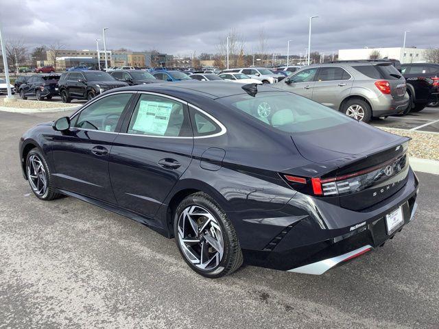 new 2025 Hyundai Sonata car, priced at $32,505