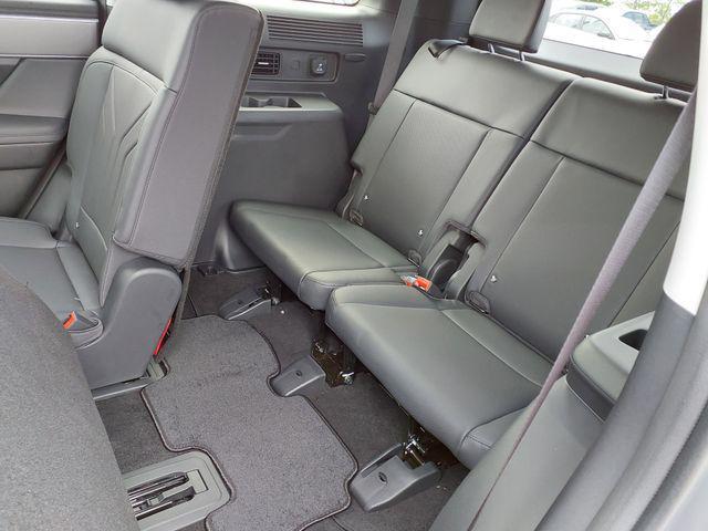 new 2025 Hyundai Santa Fe car, priced at $42,705