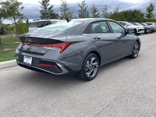 new 2025 Hyundai Elantra car, priced at $31,520