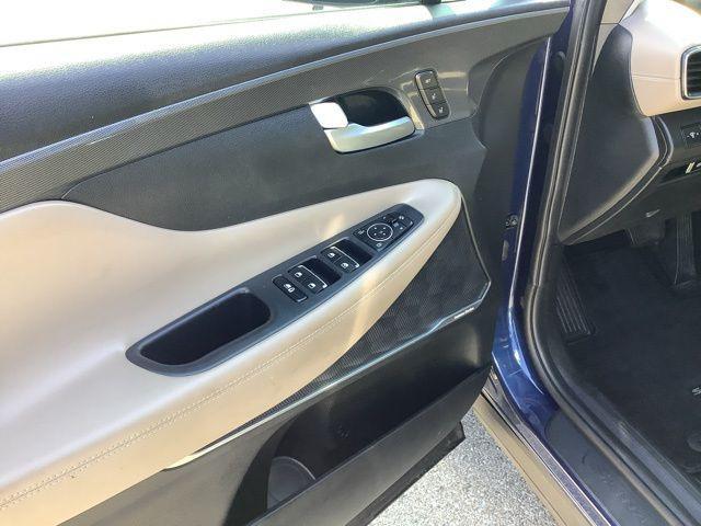 used 2023 Hyundai Santa Fe car, priced at $27,988
