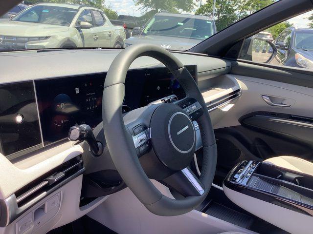 new 2025 Hyundai Tucson car, priced at $42,890