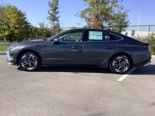 new 2024 Hyundai Sonata car, priced at $32,265