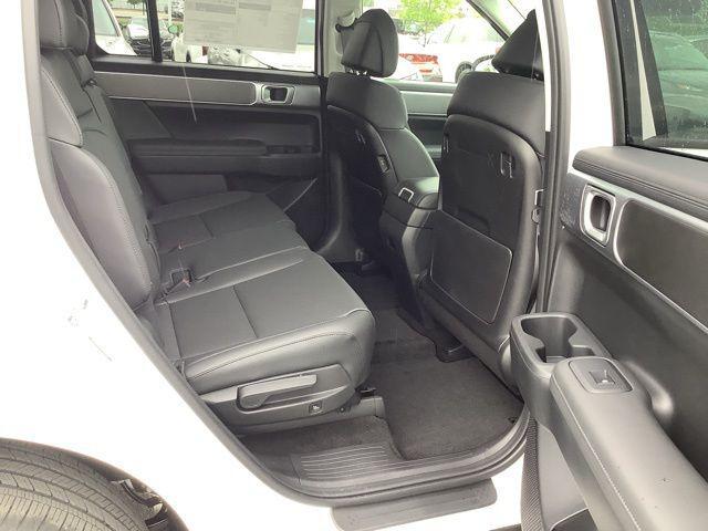 new 2025 Hyundai Santa Fe car, priced at $41,405