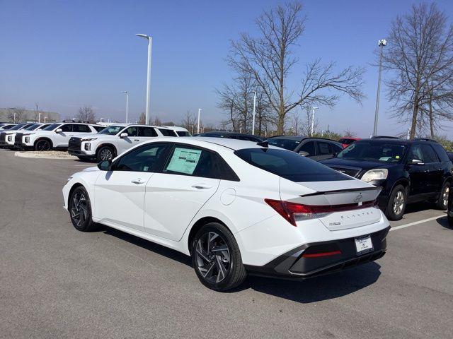 new 2025 Hyundai Elantra car, priced at $25,565
