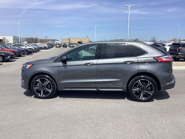 used 2023 Ford Edge car, priced at $29,988
