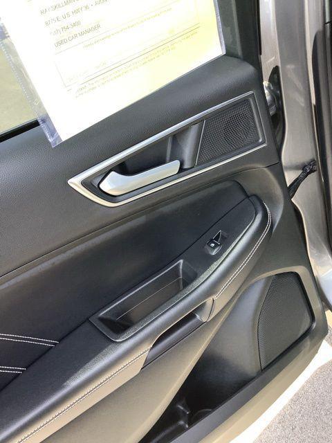 used 2023 Ford Edge car, priced at $29,988