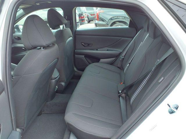 new 2025 Hyundai Elantra car, priced at $25,225