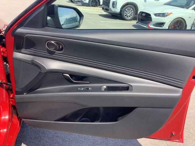 new 2025 Hyundai Elantra car, priced at $25,565