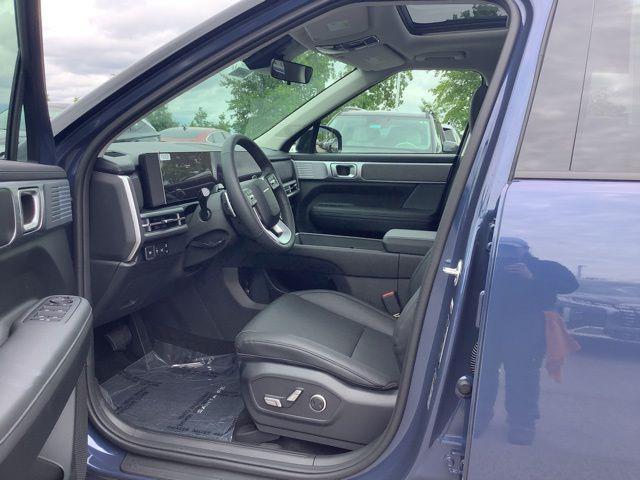 new 2025 Hyundai Santa Fe car, priced at $43,255