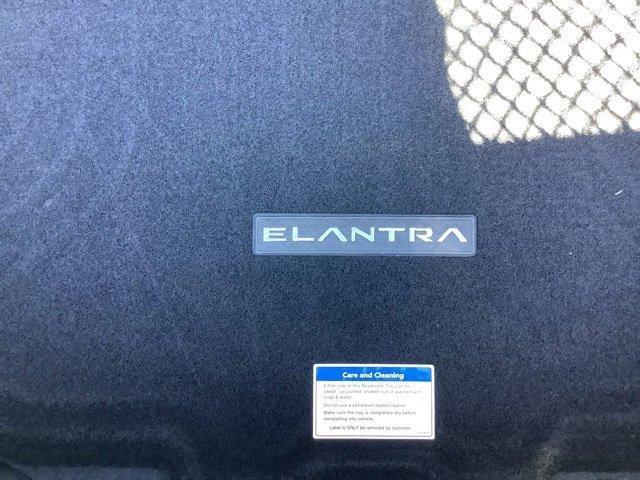 new 2024 Hyundai Elantra car, priced at $27,040