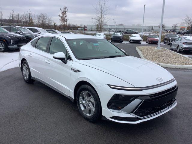 new 2025 Hyundai Sonata car, priced at $28,810