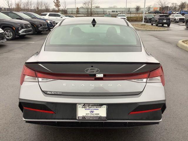 new 2025 Hyundai Elantra car, priced at $24,665