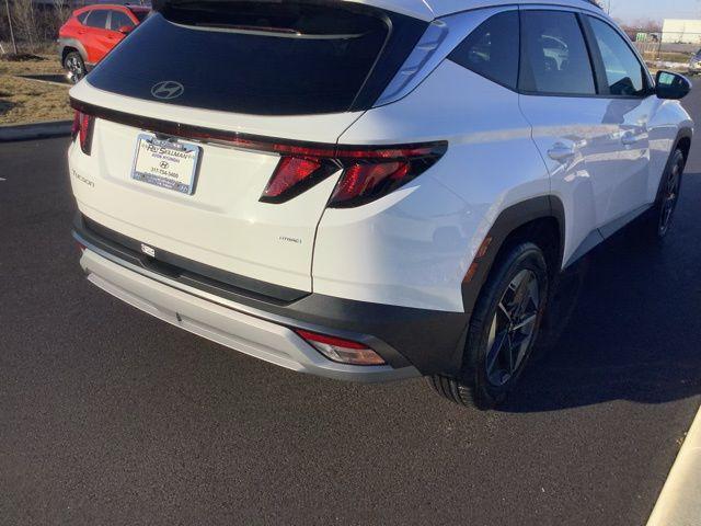 new 2025 Hyundai Tucson car, priced at $34,525