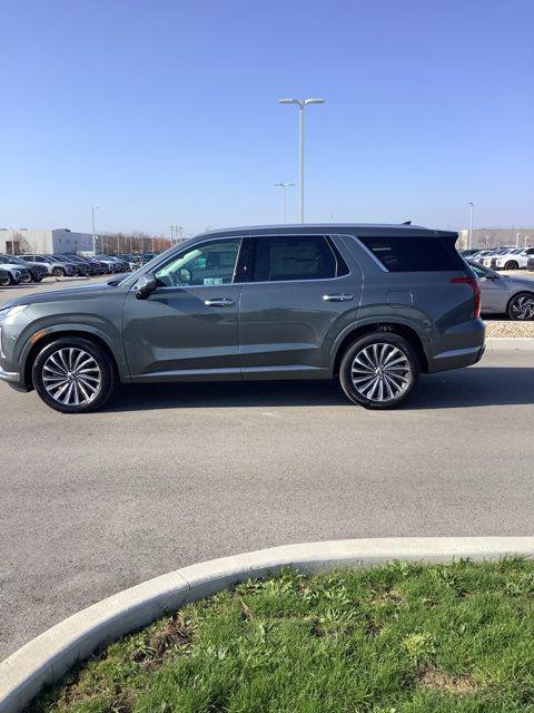 new 2025 Hyundai Palisade car, priced at $55,185