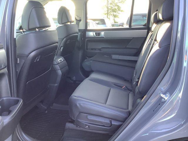 new 2025 Hyundai Santa Fe car, priced at $39,165