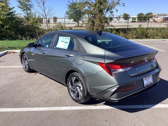 new 2025 Hyundai Elantra car, priced at $24,665