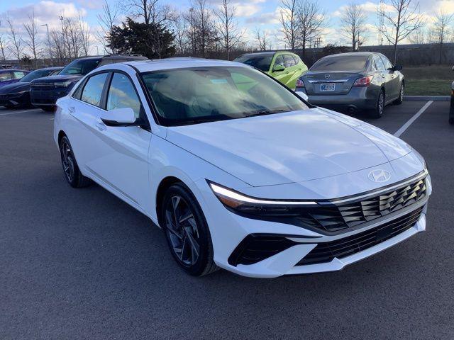 new 2025 Hyundai Elantra car, priced at $28,630