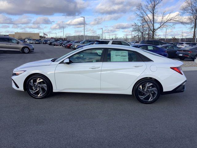 new 2025 Hyundai Elantra car, priced at $28,630