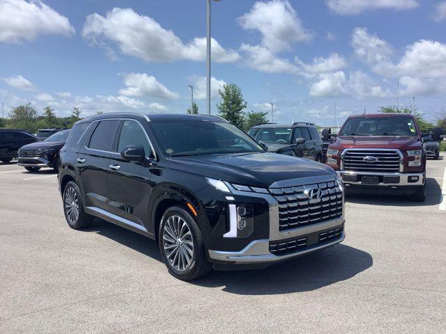 used 2024 Hyundai Palisade car, priced at $47,990