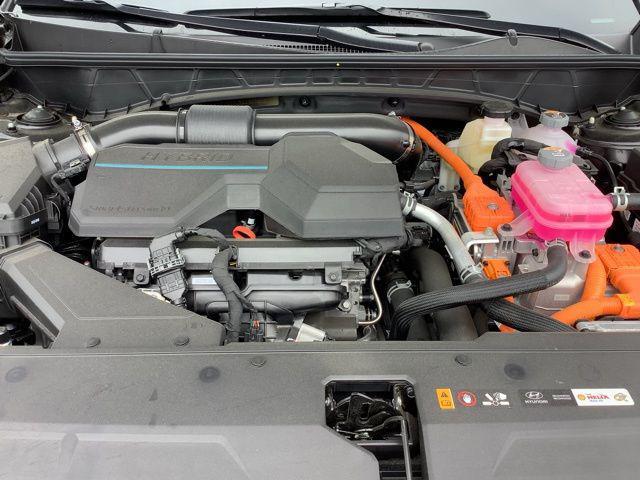 new 2025 Hyundai TUCSON Hybrid car, priced at $38,420