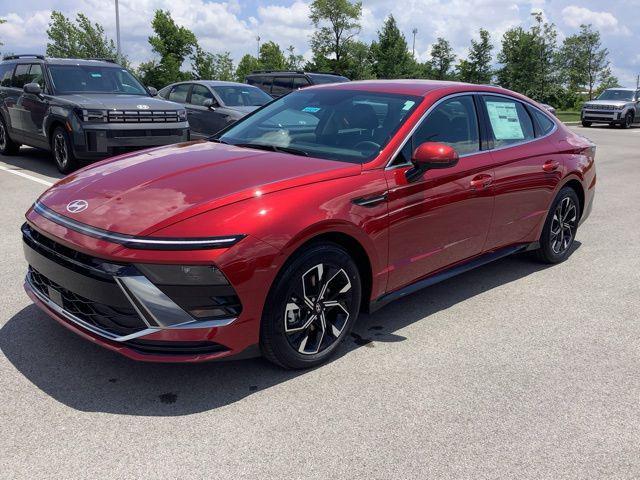 new 2025 Hyundai Sonata car, priced at $30,285