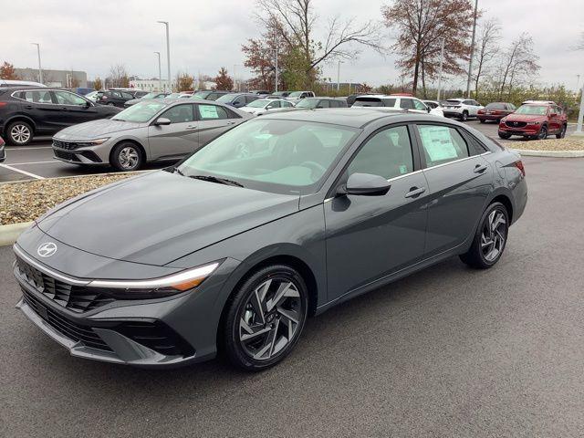 new 2025 Hyundai Elantra car, priced at $27,140