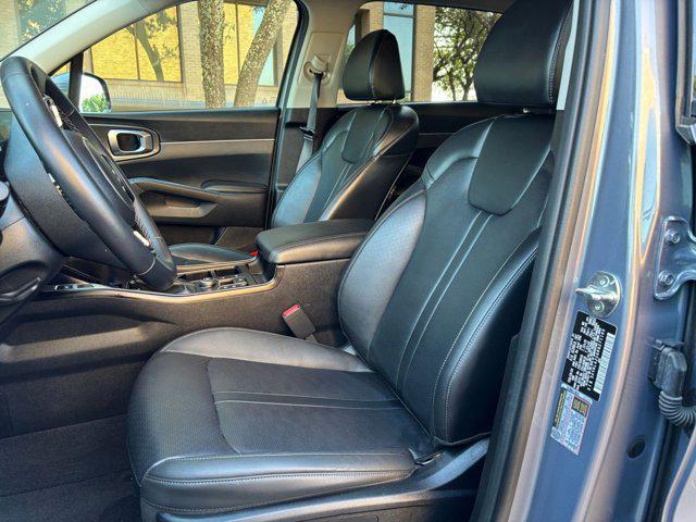 used 2024 Kia Sorento car, priced at $29,394
