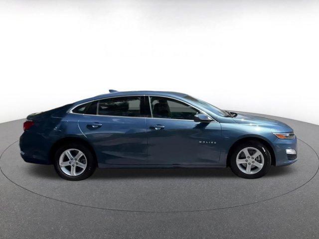 used 2024 Chevrolet Malibu car, priced at $20,126