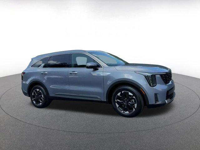 used 2024 Kia Sorento car, priced at $28,651