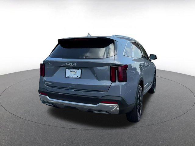 used 2024 Kia Sorento car, priced at $28,651