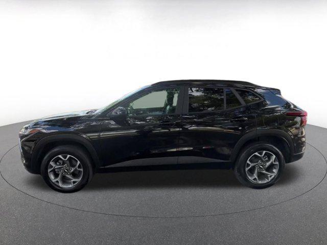 used 2025 Chevrolet Trax car, priced at $21,279