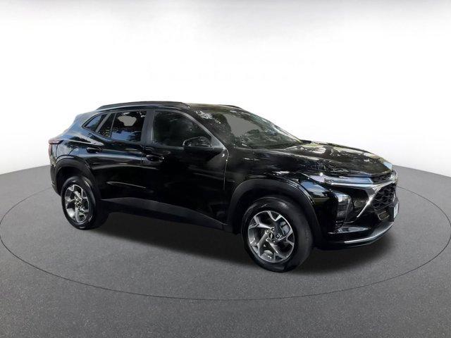 used 2025 Chevrolet Trax car, priced at $21,279