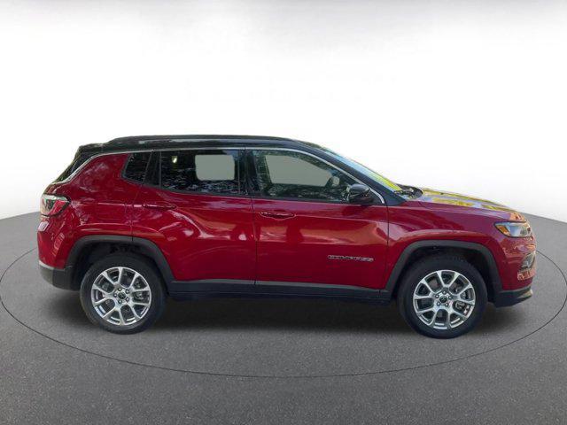 used 2025 Jeep Compass car, priced at $27,920