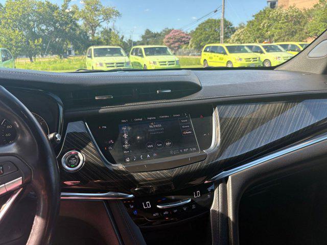 used 2023 Cadillac XT6 car, priced at $34,125